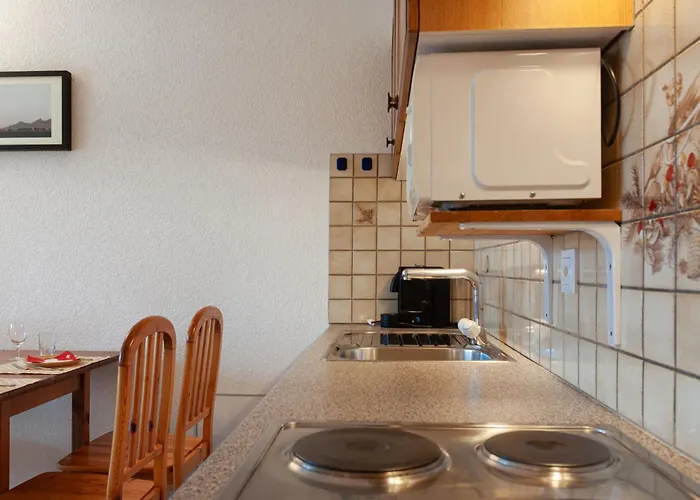 Victoria 1 B1 By Interhome *