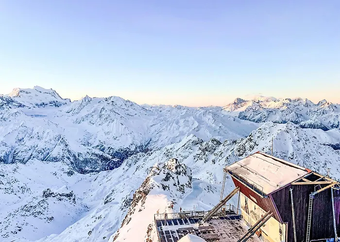 Victoria 1 B1 By Interhome *