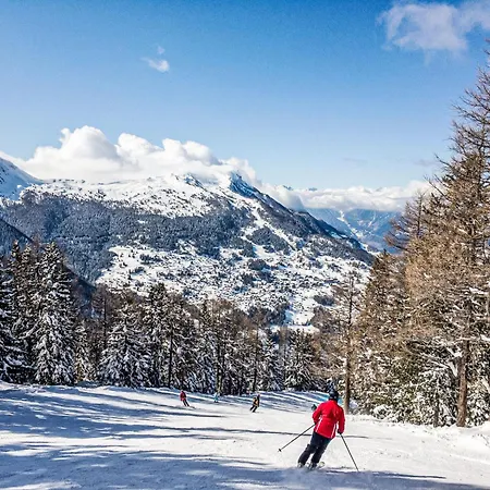 Victoria 1 B1 By Interhome